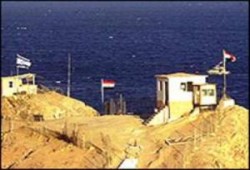 "إسرائيل" تستعين بأجهزة حديثة في معبر طابا وتحذر من التوجه لسيناء