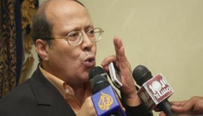 استبعاد قنديل من رئاسة تحرير "صوت الأمة"