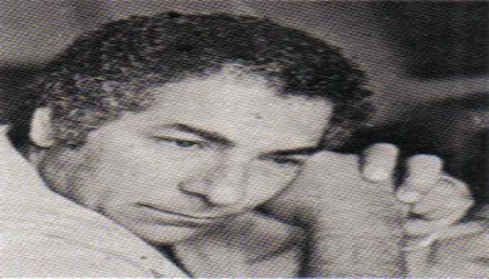 أنيس منصور يعترف في كتاب جديد: أنا مهندس علاقات السادات مع اليهود!