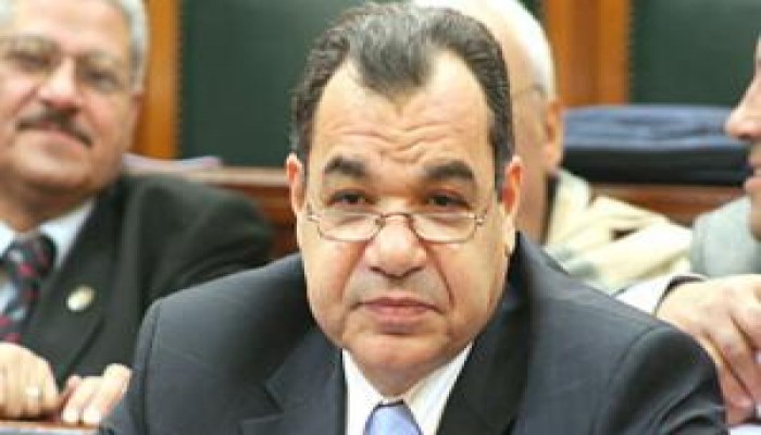 وزير التعليم يعترف : الأمية في مصر 27% وهيئة محو الأمية فشلت