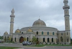استطلاع حديث: نصف الأمريكيين لايعرفون الإسلام
