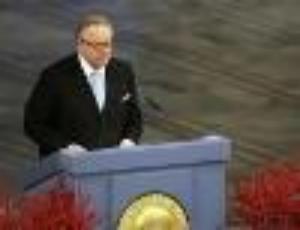 الفائز بجائزة نوبل للسلام يطالب الغرب بالبدء في إجراء محادثات سلام مع حماس