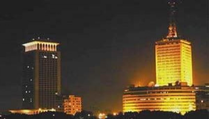 ألغت محكمة القضاء الادارى   قرار منع مذيعة من الظهور بالتليفزيون بسبب ارتدائها الحجاب