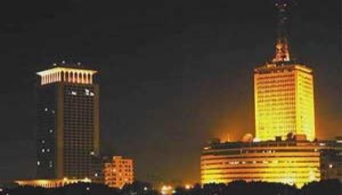 ألغت محكمة القضاء الادارى   قرار منع مذيعة من الظهور بالتليفزيون بسبب ارتدائها الحجاب