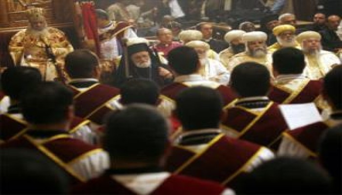 الأولى من نوعها: كنيسة بمصر تمنح مرتدا شهادة دخول للمسيحية