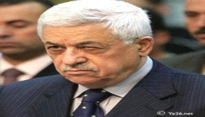 عباس يهنئ بيريز بعيد الفصح اليهودي بعد يوم من تهنئته نتنياهو