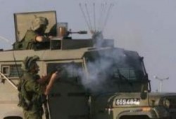 الاحتلال يبني "غزة" افتراضية بصحراء النقب لتدريب جنوده على اقتحامها