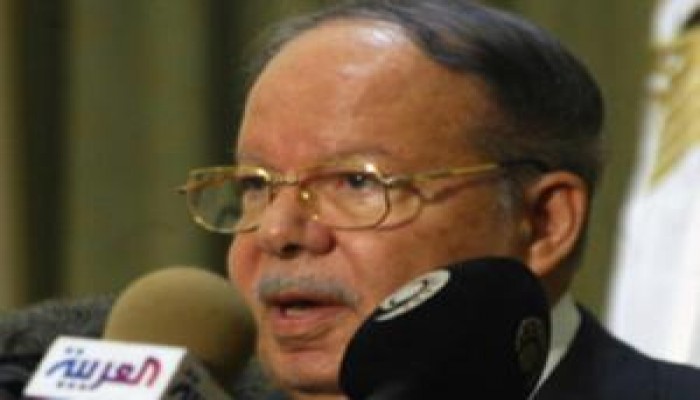 مجلس الشعب يوجه اللوم لـ علاء عبد المنعم ، وسرور يعلق هيدبحوك ويحيلوا أوراقك للمفتي