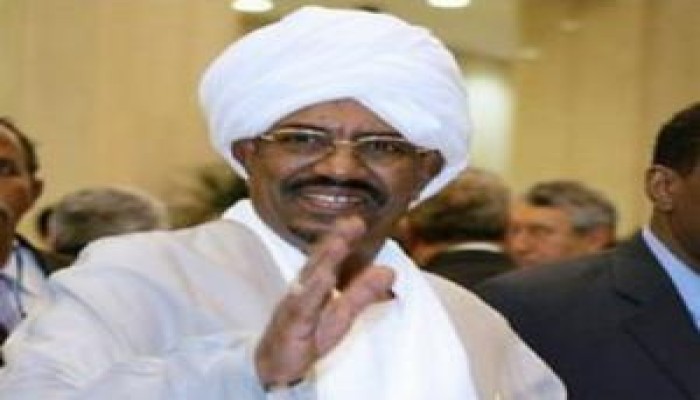 السودان يرفض عرضًا فرنسيًا بعدم ترشح البشير للرئاسة مقابل وقف ملاحقته