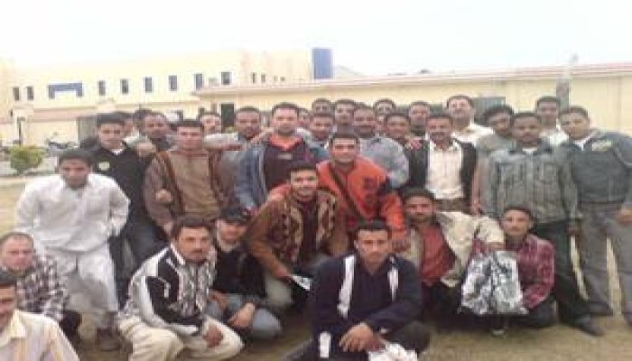 بعد أعلانهم الإضراب عن العمل عمال مجزر النوبارية يهددون بقطع الطريق الصحراوى