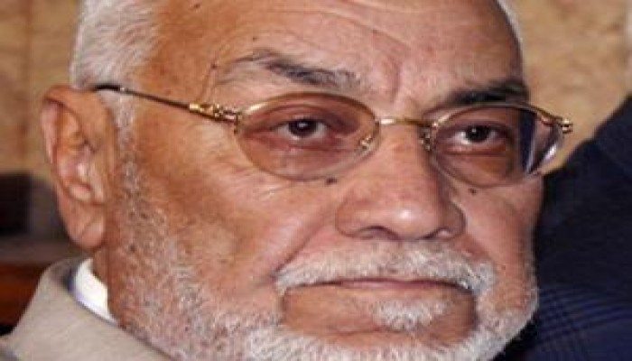 فضيلة المرشد العام ينعى والدة المهندس خيرت الشاطر