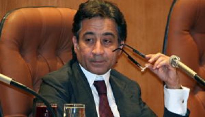 أحمد عز عدو الصحافة الأول فى عام 2008