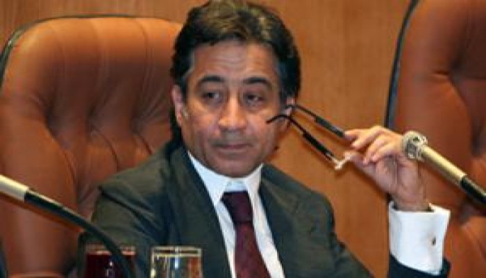 أحمد عز عدو الصحافة الأول فى عام 2008