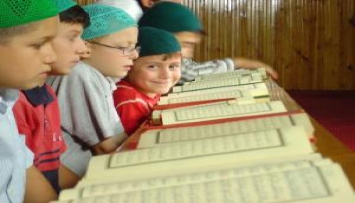 الداخلية المصرية تعتقل 34 طالباً قوقازياً بجامعة الأزهر