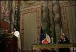 زيارة القذافي إلى إيطاليا(ملف مصور)