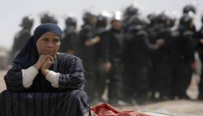 تقرير يتوقع خسائر مصرية تقدر بـ 4 مليارات دولار بسبب تداعيات الأزمة المالية