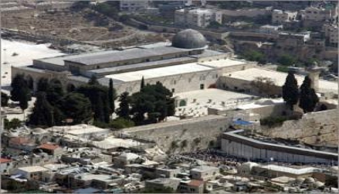 وزيرصهيوني متطرف يقتحم المسجد الأقصى اليوم