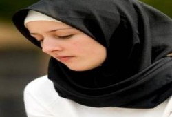 إسلاميون: تصريحات ساركوزي عن النقاب للتغطية على المشاكل الداخلية
