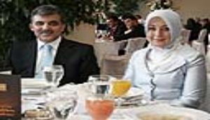 مطاعم مصرية ترفض دخول المحجبات
