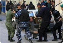 تقرير حقوقي يندد بالأوضاع بالضفة والسلطة الفلسطينية تعتقل 1012