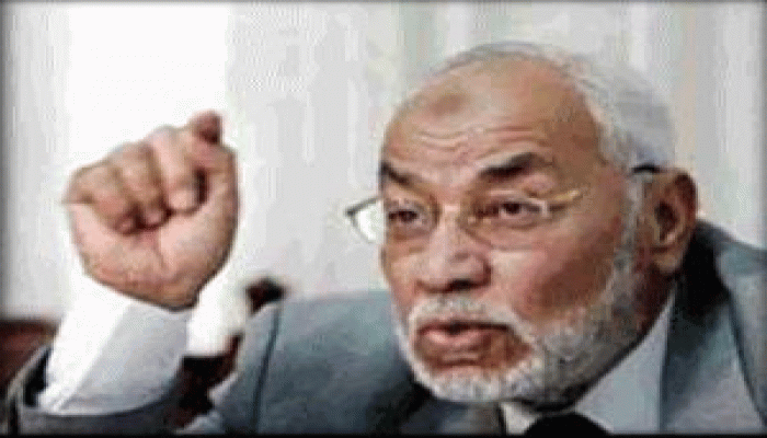 المرشد العام : النظام المصري يريد الهروب من إستحقاقات الشارع بفبركة القضايا وإلهاء الامه