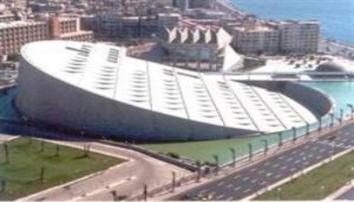 بمشاركة مؤلف وليمة لأعشاب البحر : مؤتمر مكتبة الإسكندرية يهاجم الإخوان ورجال الدين والأزهر