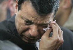 بعد قنبلةالقدومي   (دحلان) : بإمكان فتح إستعادة غزه من حماس فى خلال ساعة ونصف