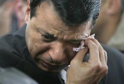 بعد قنبلةالقدومي   (دحلان) : بإمكان فتح إستعادة غزه من حماس فى خلال ساعة ونصف