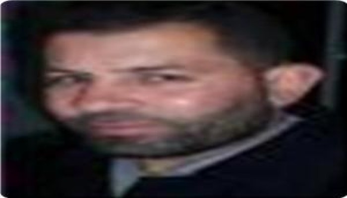 إعدام الشيخ كمال أبو طعيمة (القيادي فى حماس) علي يد وقائي  عباس