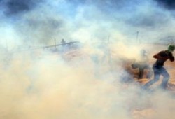 تسجيل يفضح وحشية الاحتلال مع محتجين ضد الجدار العنصري بنعلين