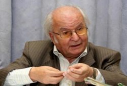 حمدى السيد يتقدم ببلاغ  للإفراج عن أبو الفتوح والإتحاد يهدد بمقاضاة المصري اليوم