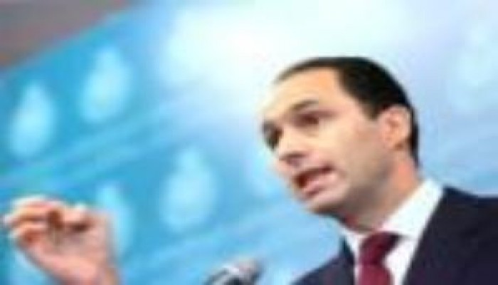 صحف أمريكية : شنودة خرج على "الإجماع العام" حين أيد "التوريث" فيما يراه المصريون خطرا