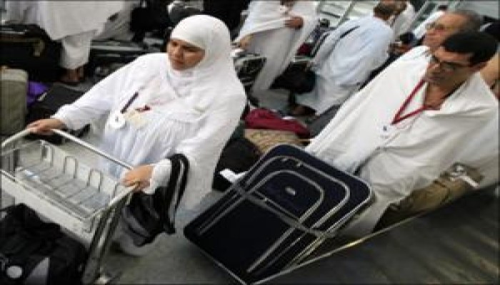 مصر تبحث إلغاء سفر الحجاج لأداء الحج هذا العام