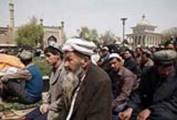 منظمة المؤتمر الإسلامي : مسلمو الإيجور يعانون أوضاعا متردية