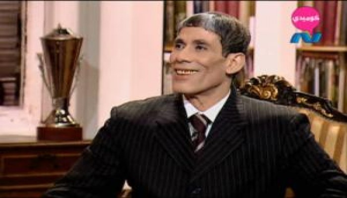 الفقي يوقف برنامج (حكومة شو ) بسبب إنتقاده لـ أحمد نظيف