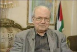 أنباء عن عزل "فاروق القدومي" من منصبه