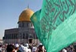 300 ألف مصلٍّ يحيون ليلة القدر في المسجد الأقصى المبارك