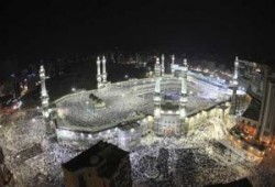 الحرم المكي ليلة 27: اللهم قنا التفجير والتكفير