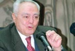 نخب مصرية : الجمهوريات الملكية غيبت روح أكتوبر