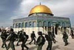 جماعات يهودية متطرفة تجدد الدعوة لتدنيس المسجد الأقصى