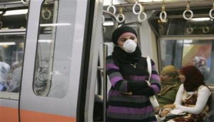 سادس وفاة في مصر بفيروس انفلونزا الخنازيراليوم ، والخامسة كانت قبل أمس