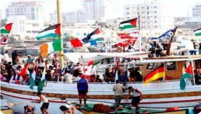 بعد 25 يوم من الإعاقه السلطات المصرية تشترط موافقة الاحتلال على دخول الابتسامات غزه