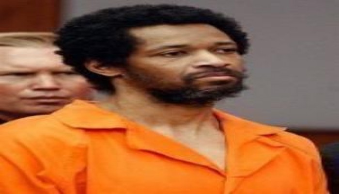 اعدام القناص الذي روع واشنطن عام 2002