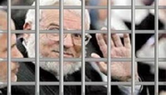 حماس تحذر من خطورة إعتقال د/ عزيز دويك