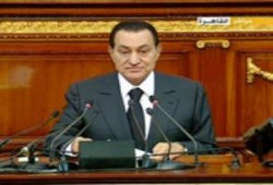 تداعيات مباراة الجزائر : مبارك يحذر إيران