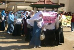 فصل 8 طلاب ، وإستخفاف أستاذ أصول دين بالمسجد الأقصى فى جامعة طنطا
