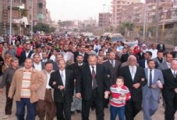 إختطاف جامعية فى الشرقية والحسيني يقودالآلاف إلى مصلى المحلة  وحسين يخطب فى الأسكندرية