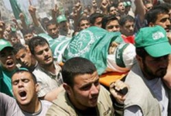 استشهاد مجاهد من "كتائب القسام" وسط قطاع غزة