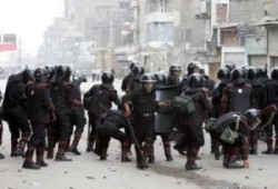تظاهرات حاشدة فى قرى بمركز المحلة تقطع الطريق