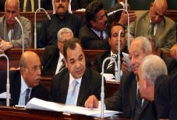 الأغلبية تجهض سحب الثقة من وزير التعليم